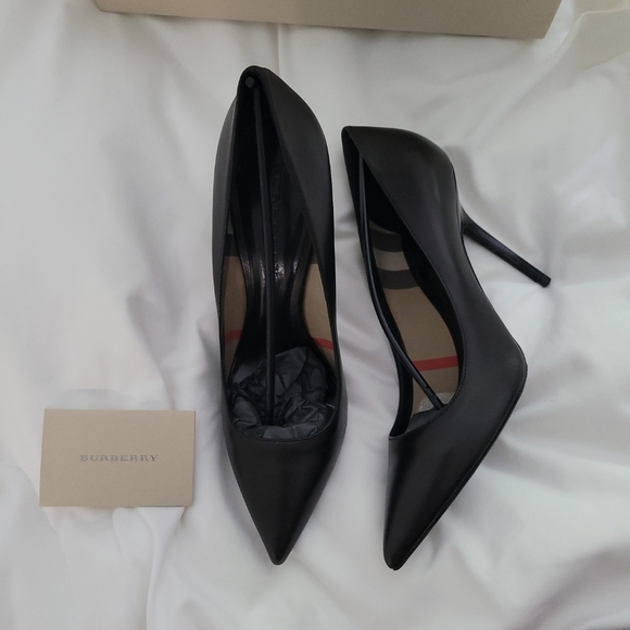 BURBERRY Deighton Heels EUSize 39/USSize 8.5 - Picture 2 of 11